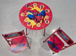 TABLE AVEC 2 CHAISES - SPIDER-MAN